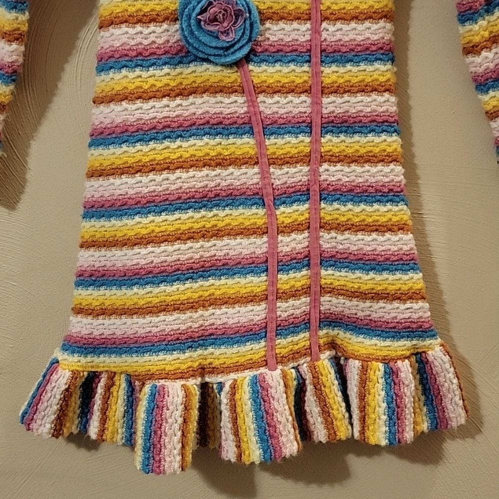 CACHCACH MULTI-COLOR STRIPED WAFFLE KNIT SWEATER DRESS WITH FLORAL APPLIQUE - Picture 3 of 8